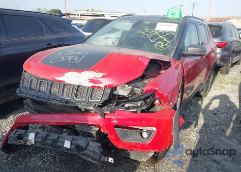 2020 Jeep Compass Trailhawk 4X4 from USA, damaged, VIN 3C4NJDDB8LT232665